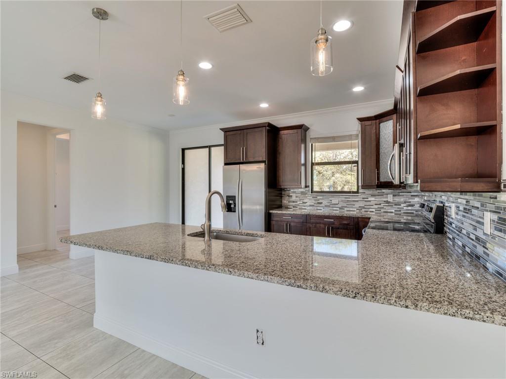 GOLDEN GATE ESTATES - Residential