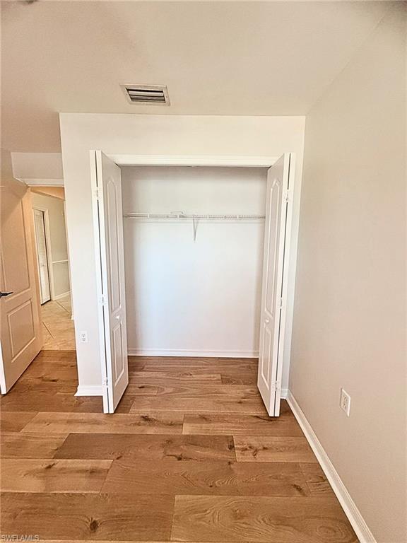 STONEYBROOK - Residential Lease