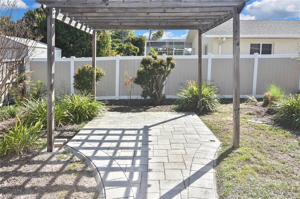 Fort Myers Villas - Residential