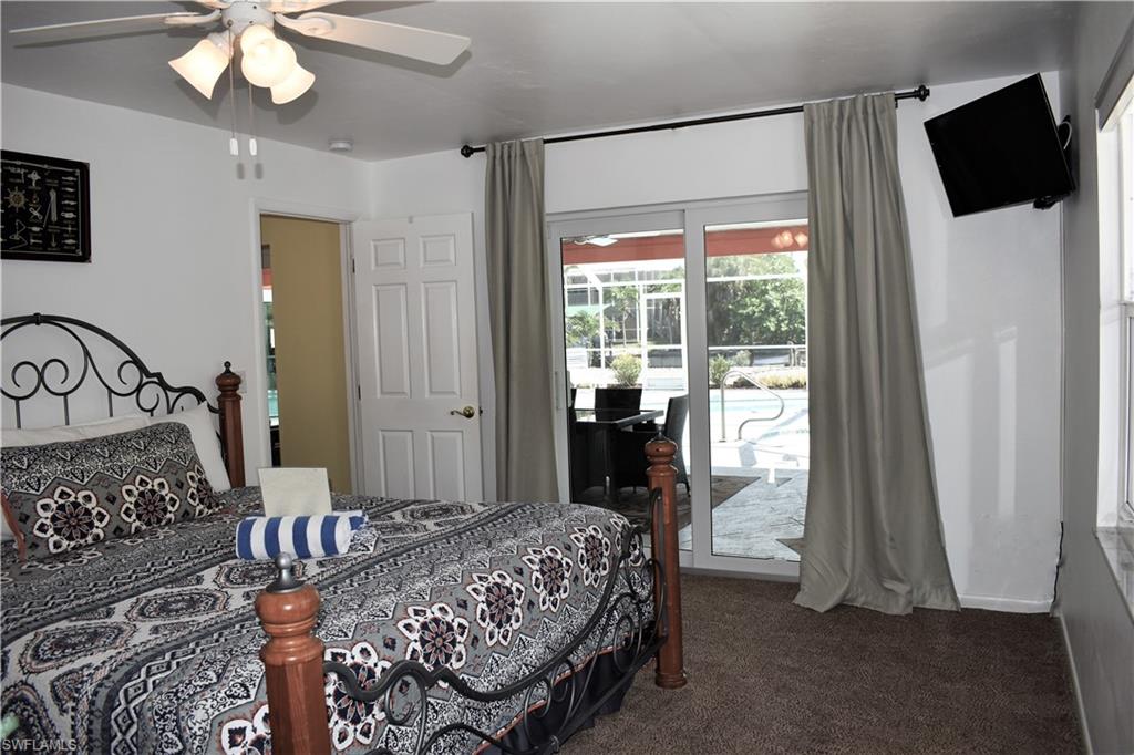 HOLIDAY HEIGHTS - Residential