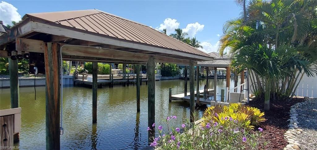 HOLIDAY HEIGHTS - Residential