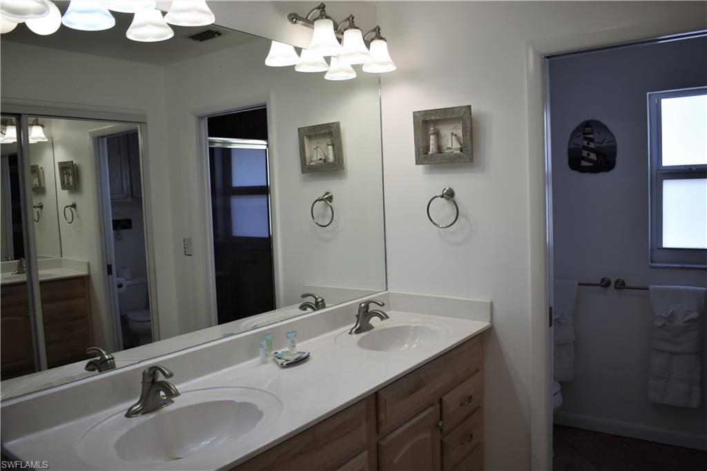 HOLIDAY HEIGHTS - Residential