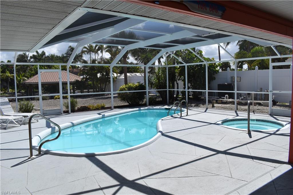 HOLIDAY HEIGHTS - Residential