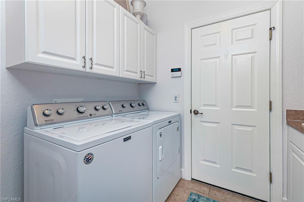 EMERSON SQUARE - Residential