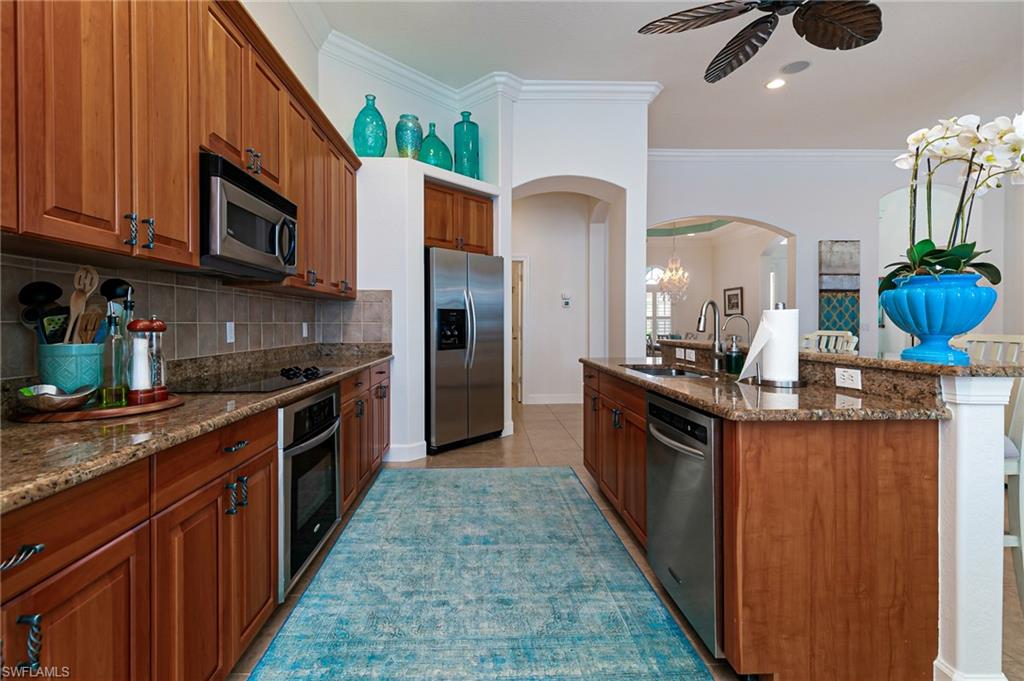 EMERSON SQUARE - Residential