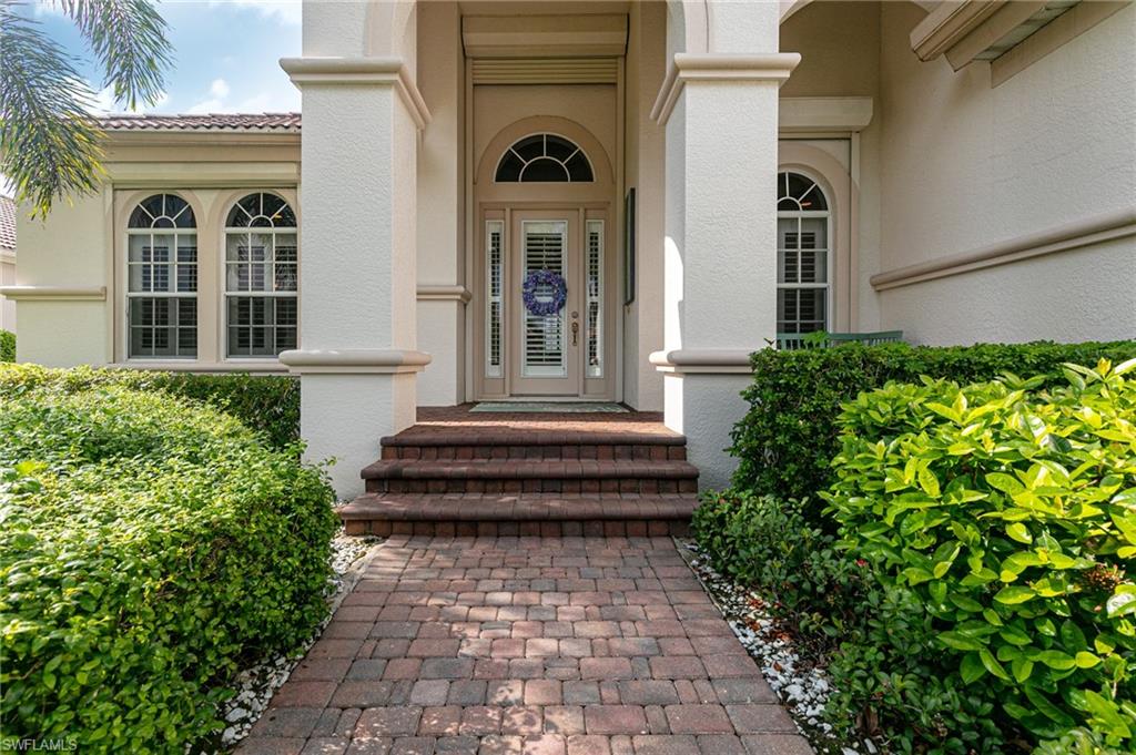 EMERSON SQUARE - Residential