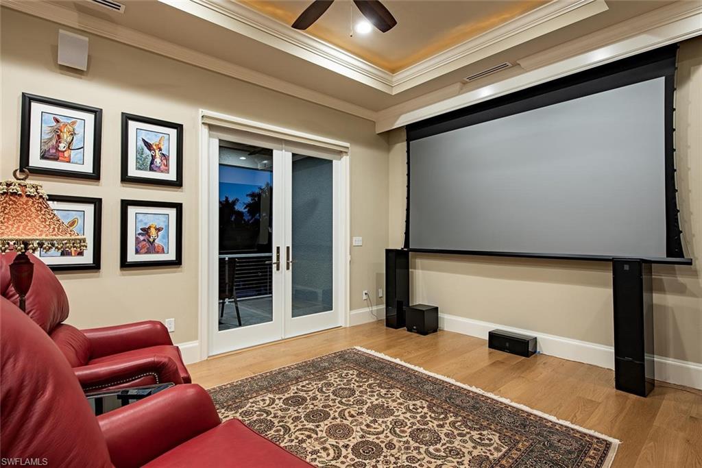 ROYAL HARBOR - Residential