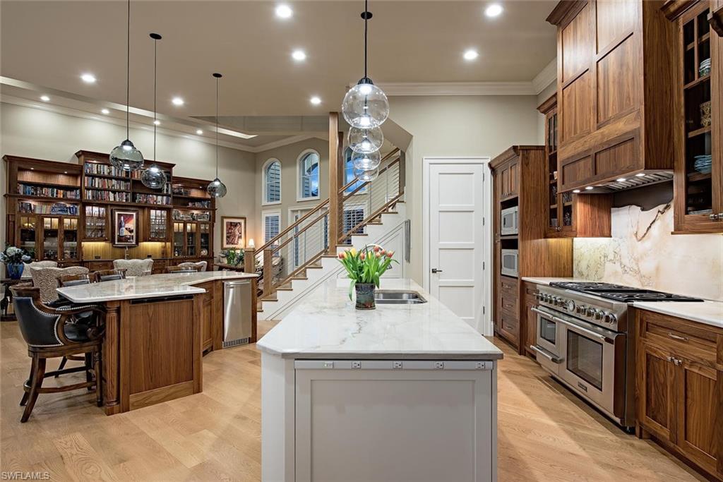 ROYAL HARBOR - Residential