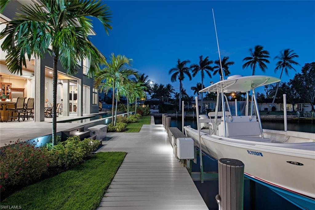 ROYAL HARBOR - Residential