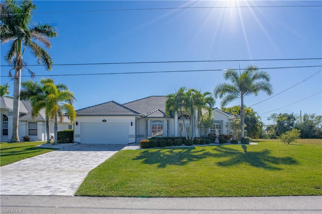 CAPE CORAL - Residential