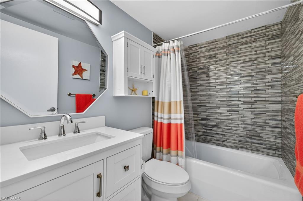 WINDJAMMER VILLAGE AT THE LAND - Residential