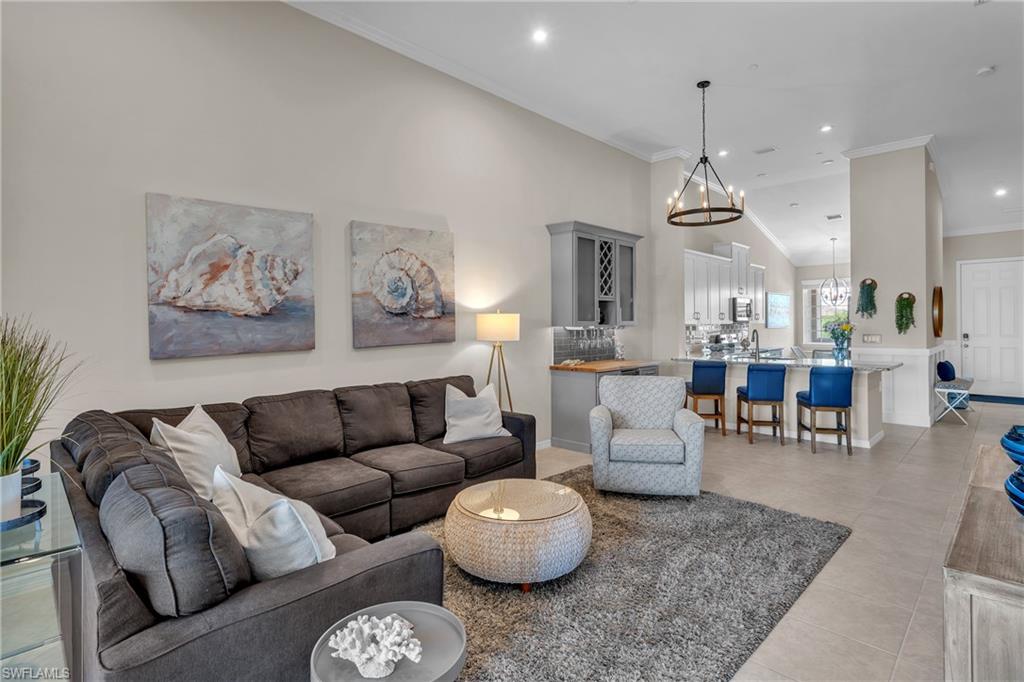 ESPLANADE - Residential