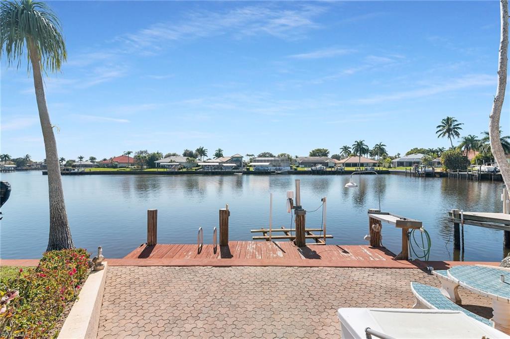 EVENINGSTAR CAY - Residential