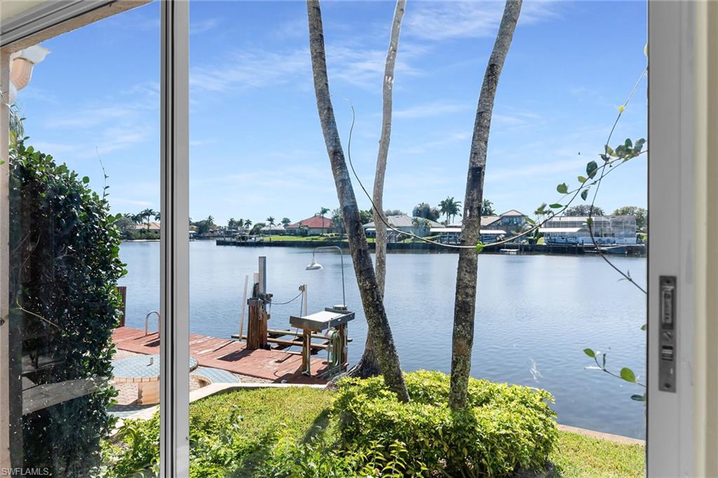 EVENINGSTAR CAY - Residential