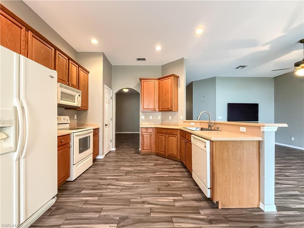 CYPRESS CAY - Residential