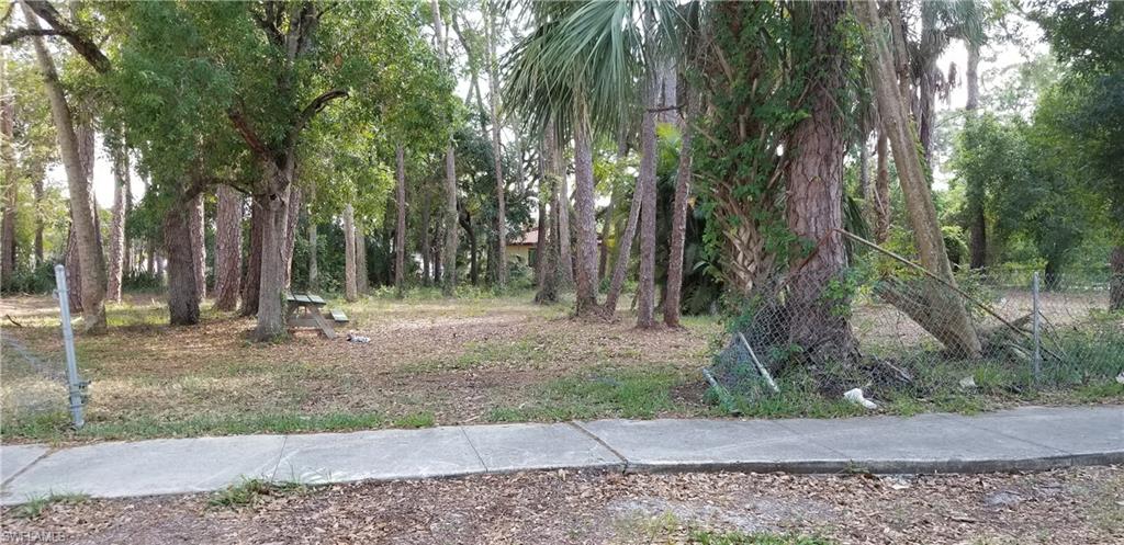 LOVEJOY PARK - Residential