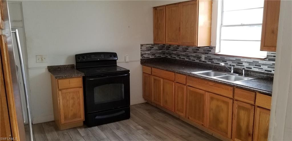 LOVEJOY PARK - Residential