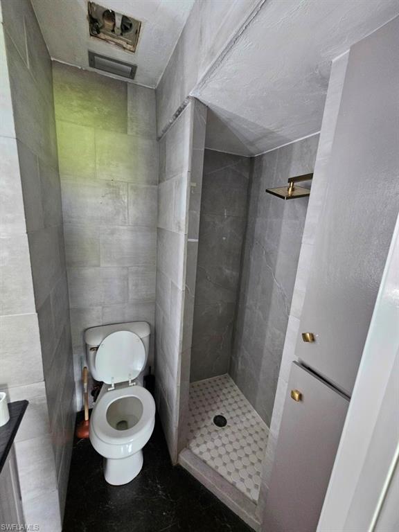 PARKWOOD VILLAS - Residential