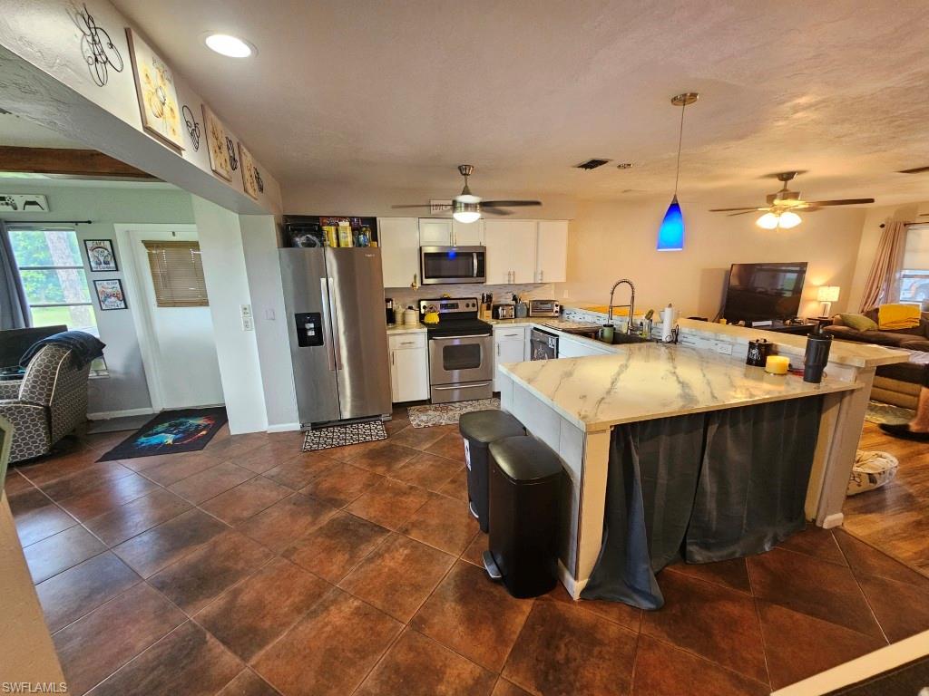 PARKWOOD VILLAS - Residential