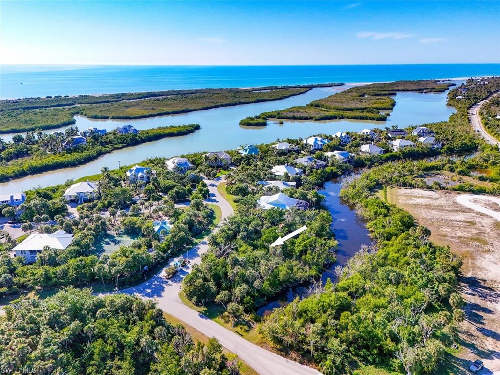 HERONS LANDINGS I - Land