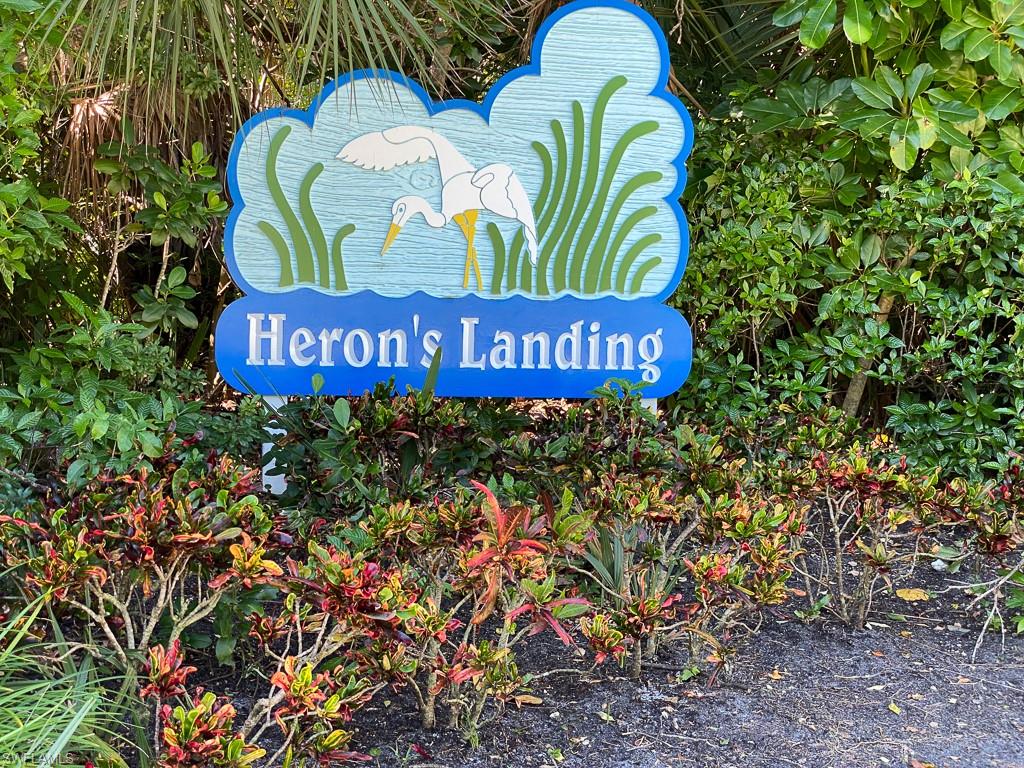 HERONS LANDINGS I - Land
