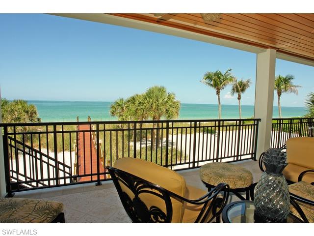 BAREFOOT BEACH - Residential