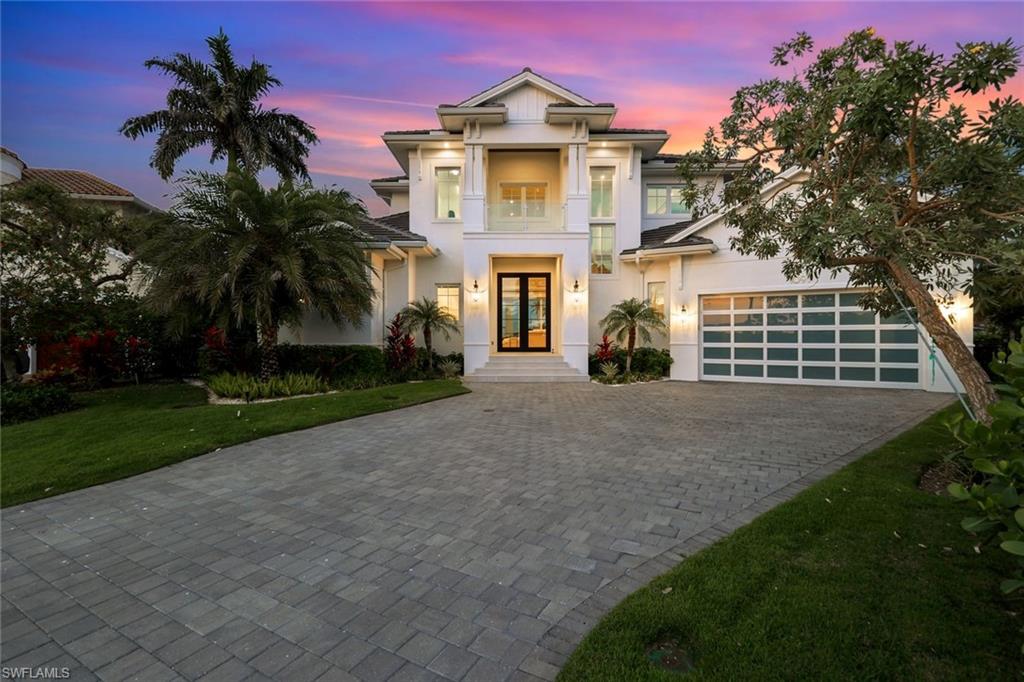 1091 Old Marco LN