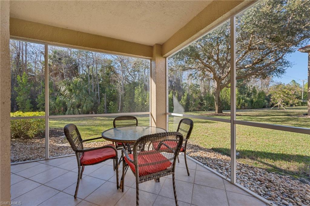 HUNTINGTON LAKES - Residential