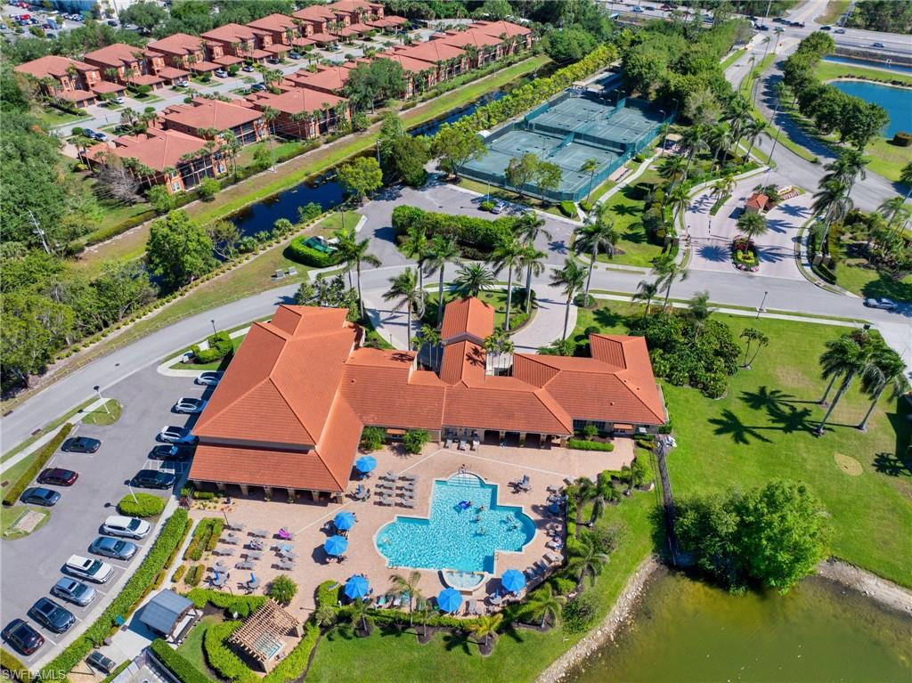 HUNTINGTON LAKES - Residential