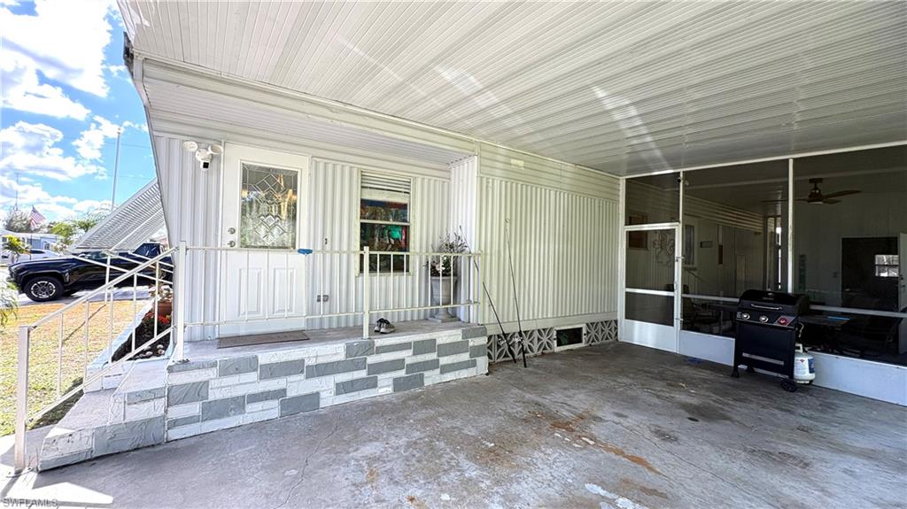 LAZY DAYS MOBILE VILLAGE - Residential