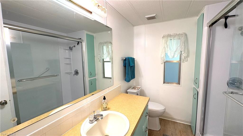 LAZY DAYS MOBILE VILLAGE - Residential