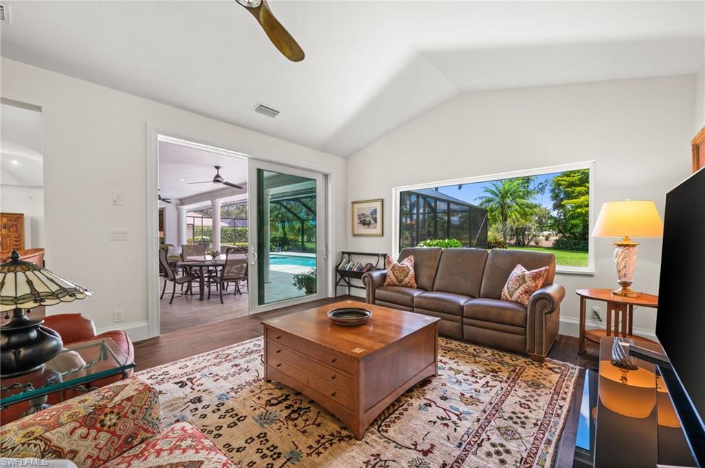 IMPERIAL GOLF ESTATES - Residential