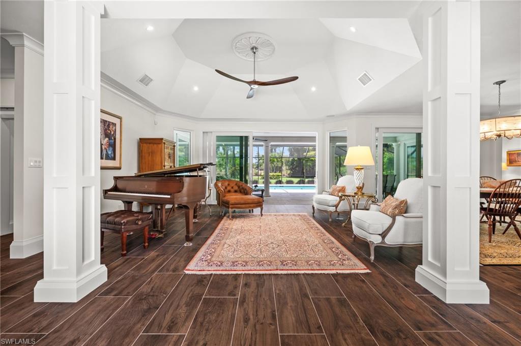 IMPERIAL GOLF ESTATES - Residential