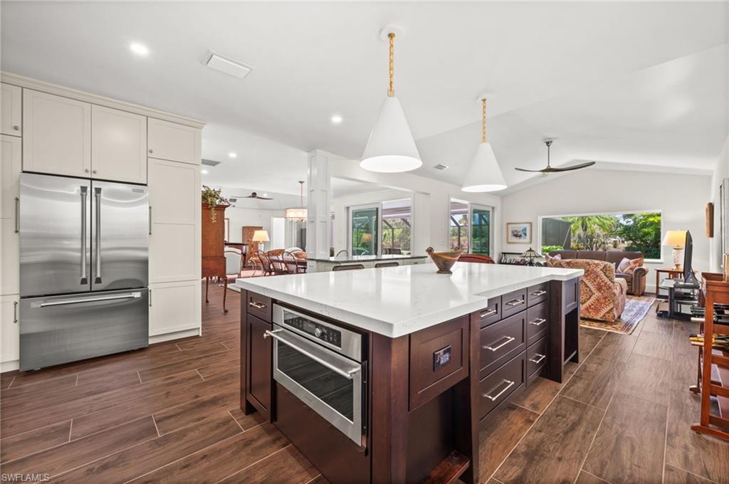 IMPERIAL GOLF ESTATES - Residential