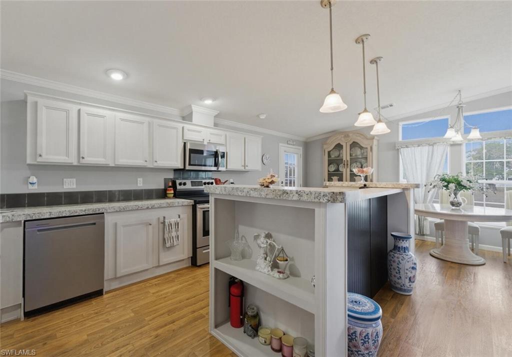 RIVIERA COLONY GOLF ESTATES - Residential