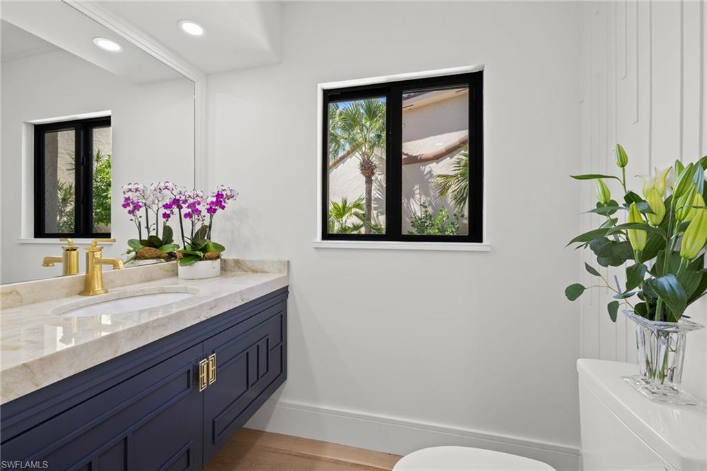 SAND POINTE - Residential