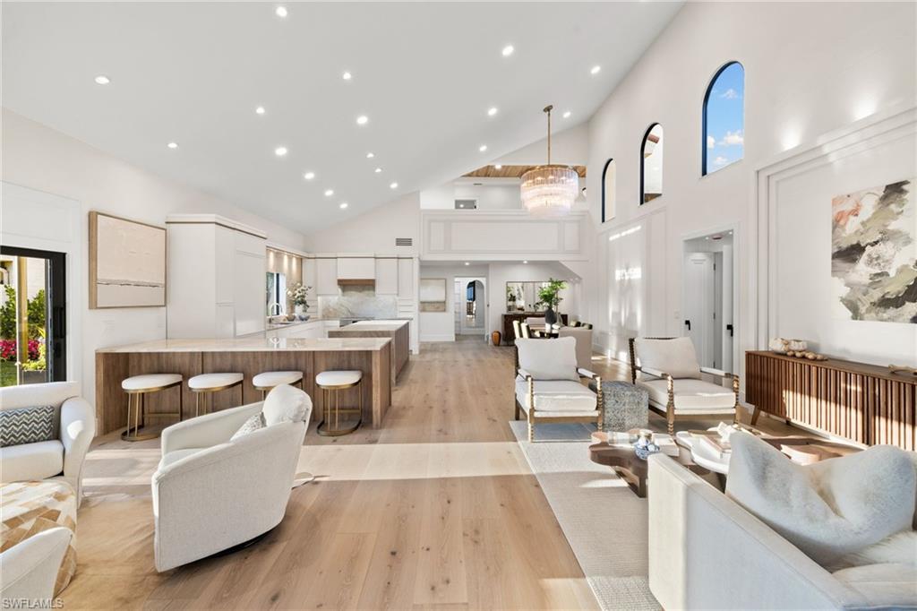 SAND POINTE - Residential