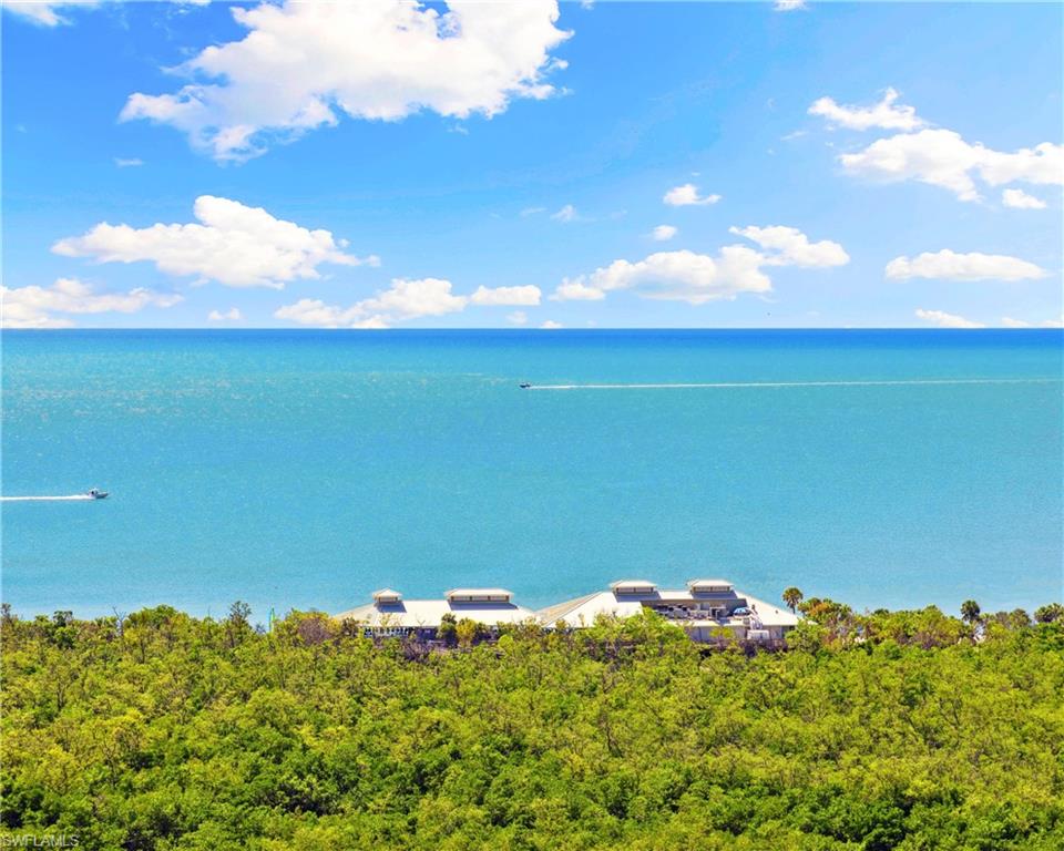 SAND POINTE - Residential