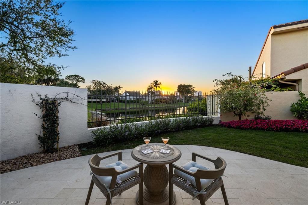 SAND POINTE - Residential