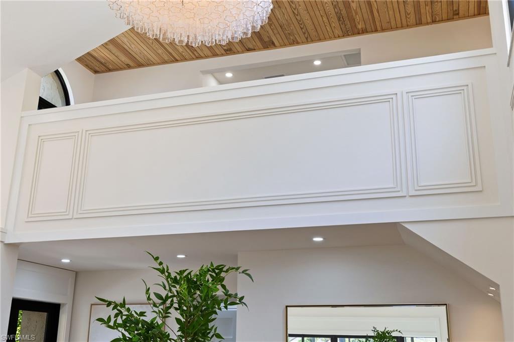 SAND POINTE - Residential