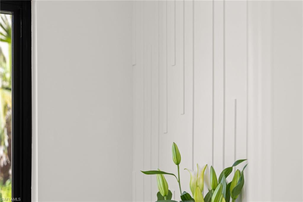 SAND POINTE - Residential