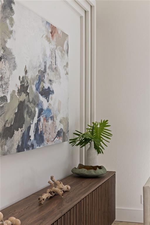 SAND POINTE - Residential