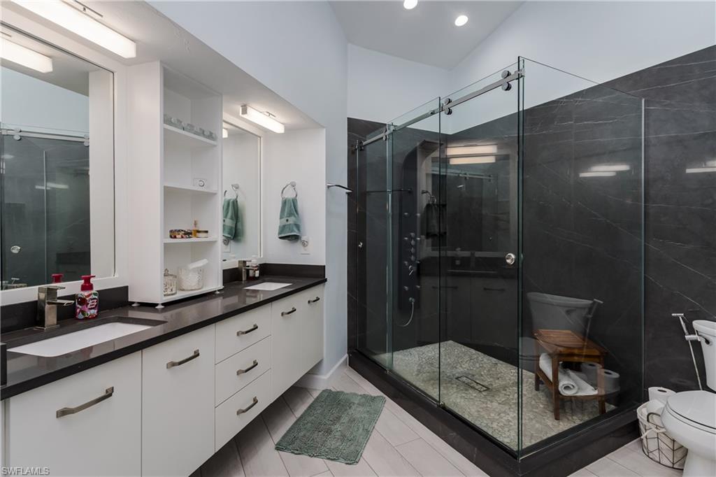 IMPERIAL PARK PLACE VILLAS - Residential