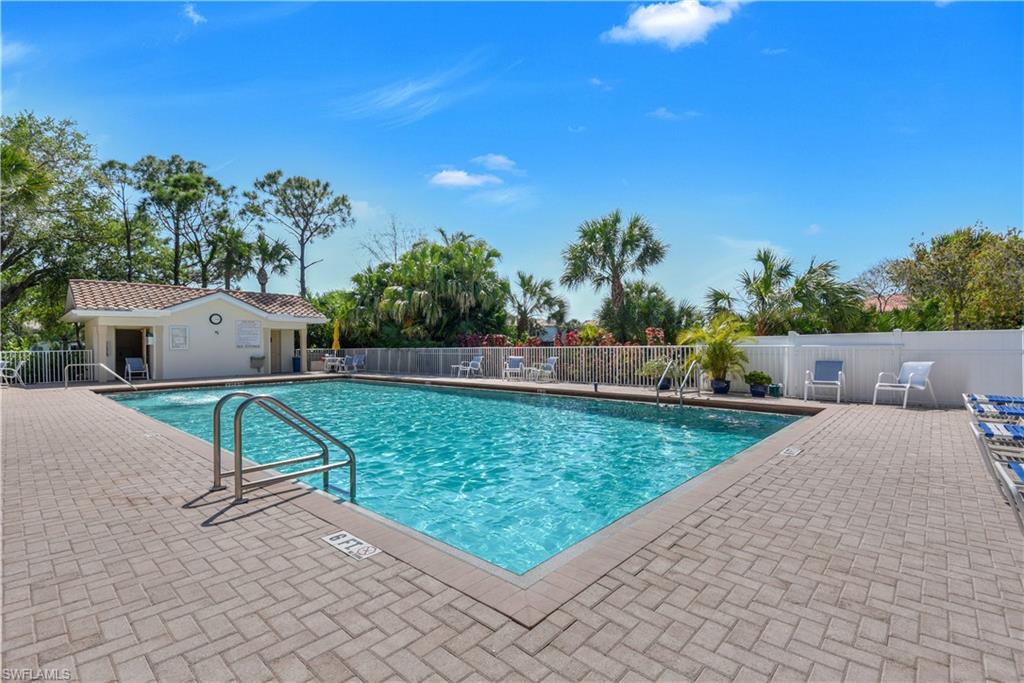 LAS BRISAS AT SPANISH WELLS - Residential