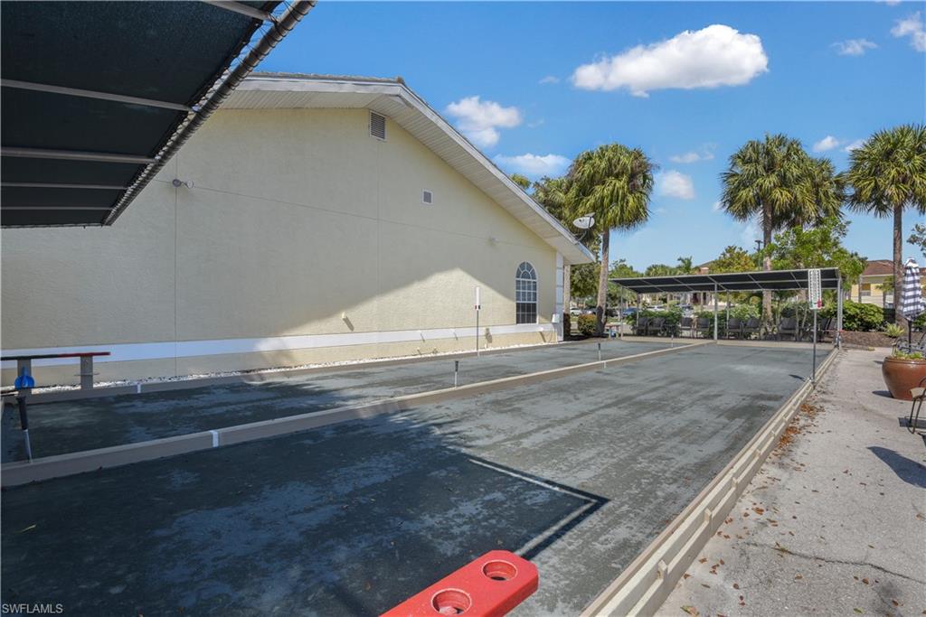 LAS BRISAS AT SPANISH WELLS - Residential