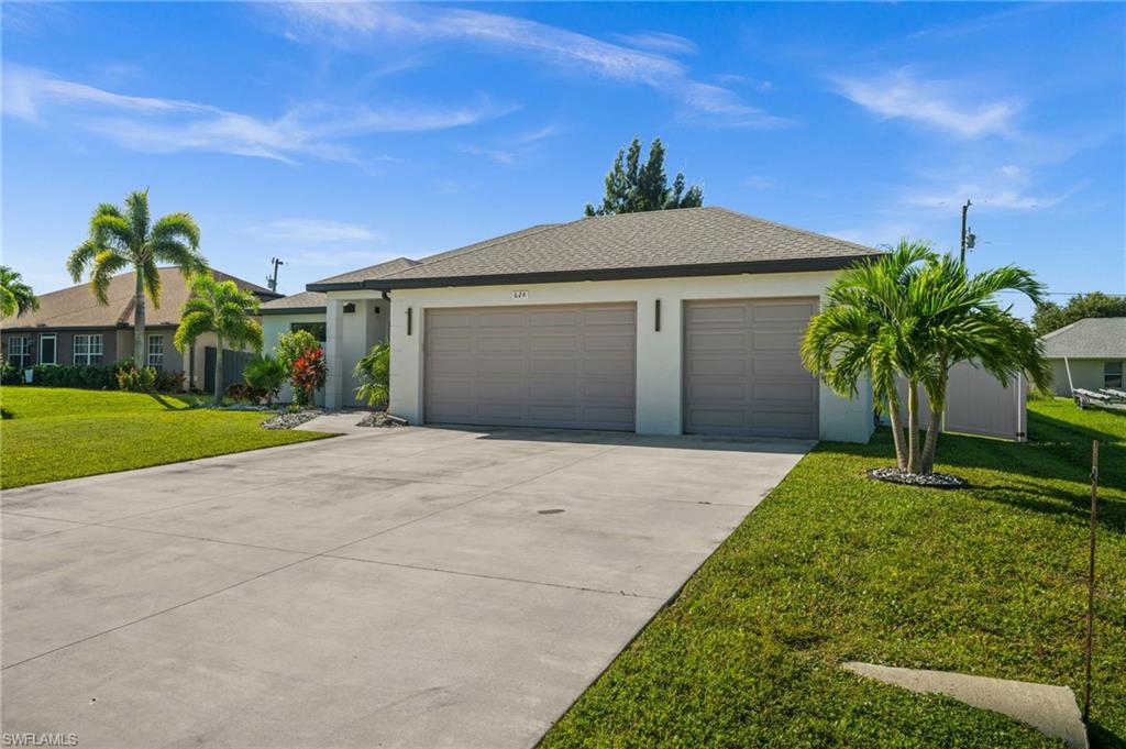 CAPE CORAL - Residential