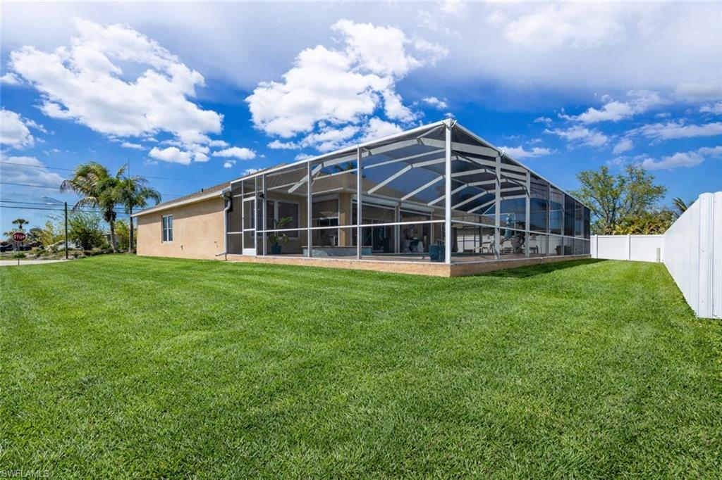 CAPE CORAL - Residential