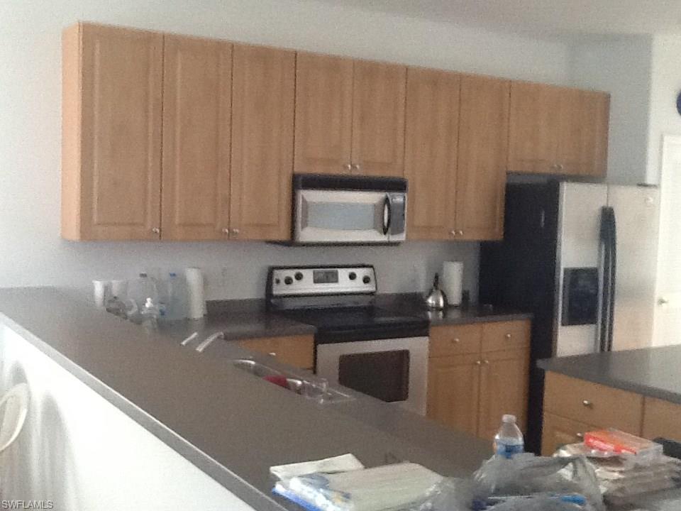 OLYMPIA POINTE - Residential