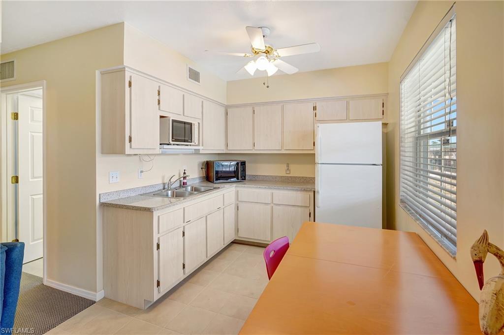 KNIGHTS BOKEELIA ISLE - Residential