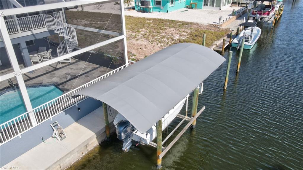 KNIGHTS BOKEELIA ISLE - Residential